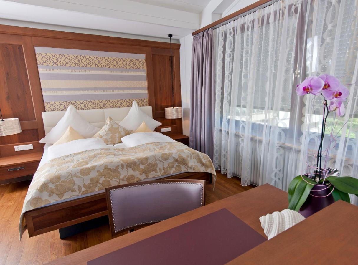 Hotel Heinzler Am See Immenstaad am Bodensee Eksteriør billede